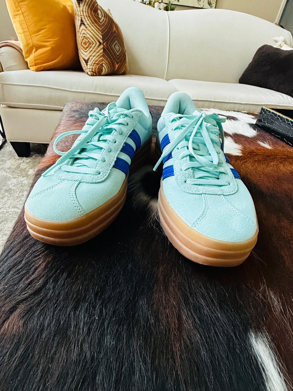 ADIDAS LEATHER VL COURT PLATFORM SNEAKER - SZ 7